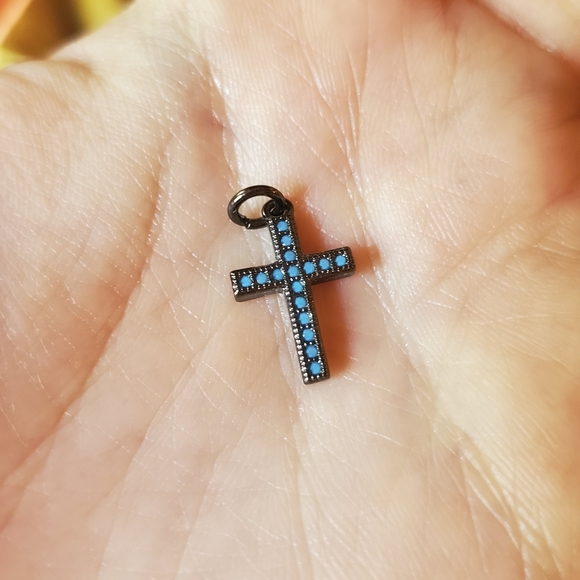 NWOT Tiny Gunmetal & Turquoise Cross Charm - Picture 4 of 5